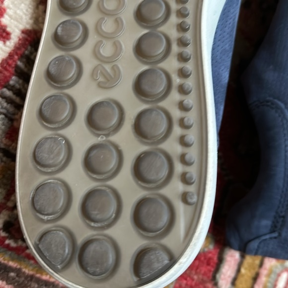 Ecco blue suede dress sneakers - Picture 4 of 7